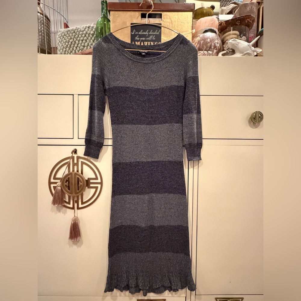 bebe Charcoal and Gray Long Sleeve Dress